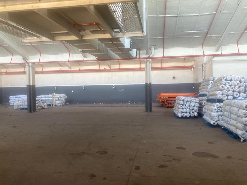To Let Commercial Property for Rent in Sidwell Eastern Cape